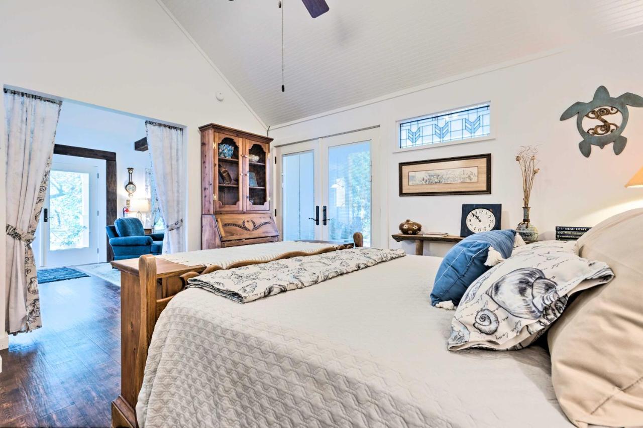 Historic Biloxi Bay Cottage With Beautiful View โอเชียนสปริงส์ ภายนอก รูปภาพ