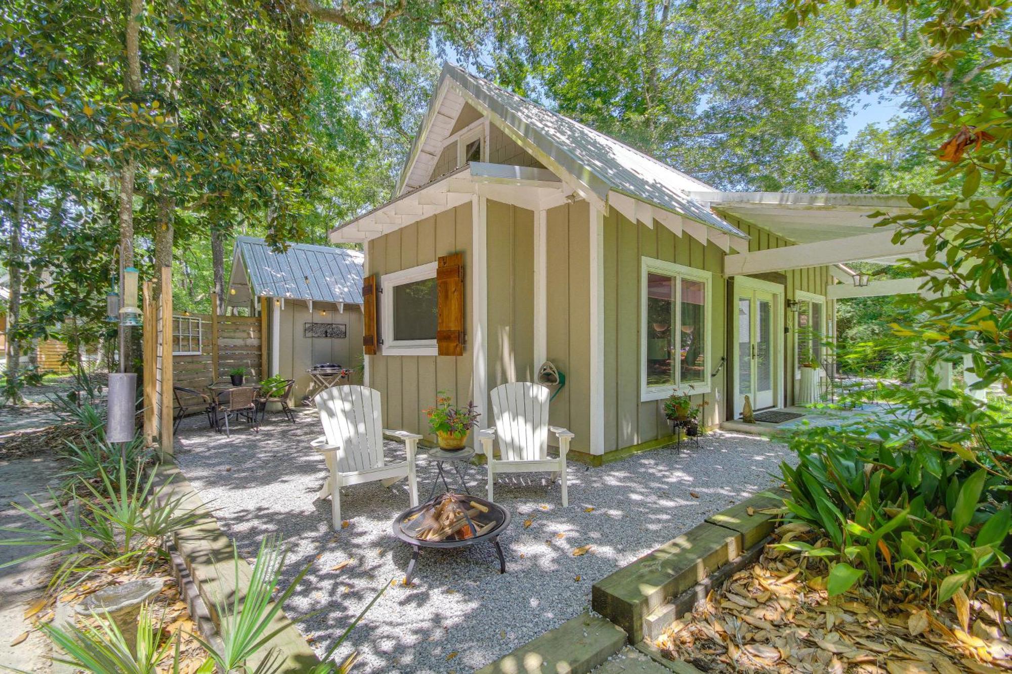 Historic Biloxi Bay Cottage With Beautiful View โอเชียนสปริงส์ ภายนอก รูปภาพ
