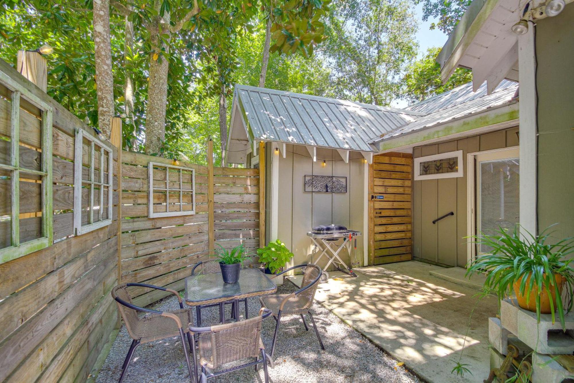 Historic Biloxi Bay Cottage With Beautiful View โอเชียนสปริงส์ ภายนอก รูปภาพ